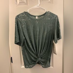 Lululemon Crescent Tee